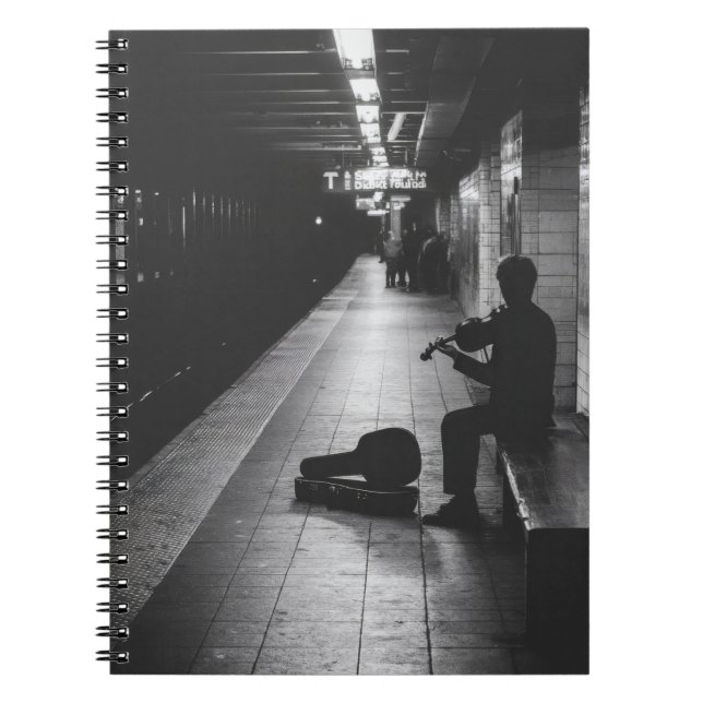 Cuaderno Bloc de notas violinista en el metro (Frente)