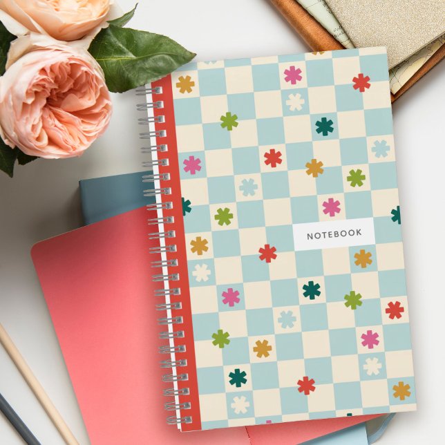 Cuaderno Blue Checkerboard Pattern Stars Flowers Notebook (Subido por el creador)