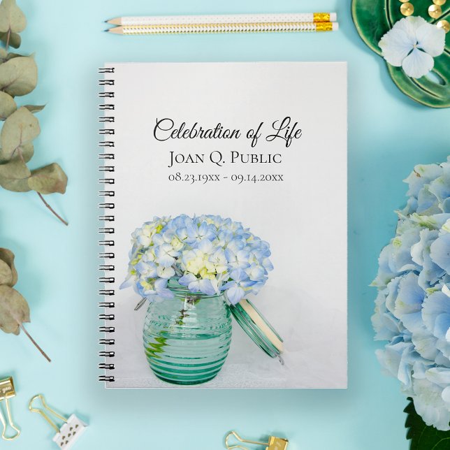 Cuaderno Blue Hydrangea Jar Celebración del Libro de Invita (Subido por el creador)