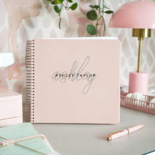Cuaderno Blush Rosa Monograma Moderno Minimalista Femenino