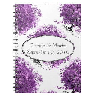 Cuaderno Boda de árbol de hojas de corazón púrpura forestal