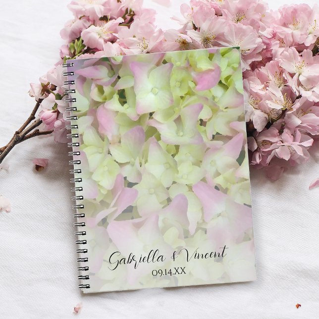 Cuaderno Boda de las flores de hidrangea casi rosada (Subido por el creador)