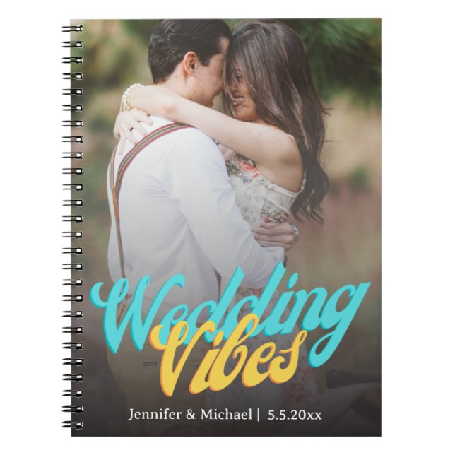Cuaderno boda vibes retro guion pareja planificador de foto (Frente)