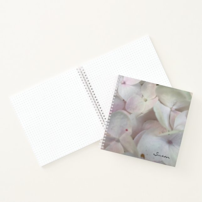 Cuaderno Boletín de la bala de la hidrangea rosa pastel (Interior)