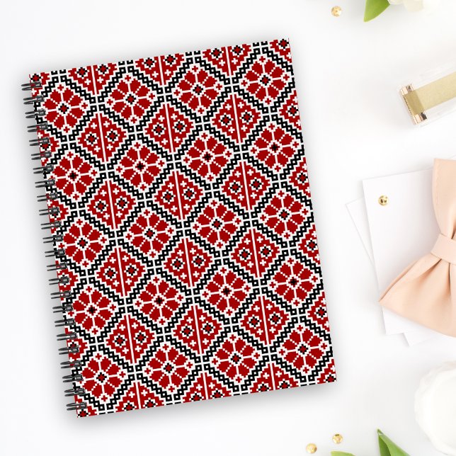 Cuaderno Bordado étnico eslavo, tradicional balcánico (Subido por el creador)