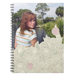 Cuaderno Borde de flores dibujado a mano