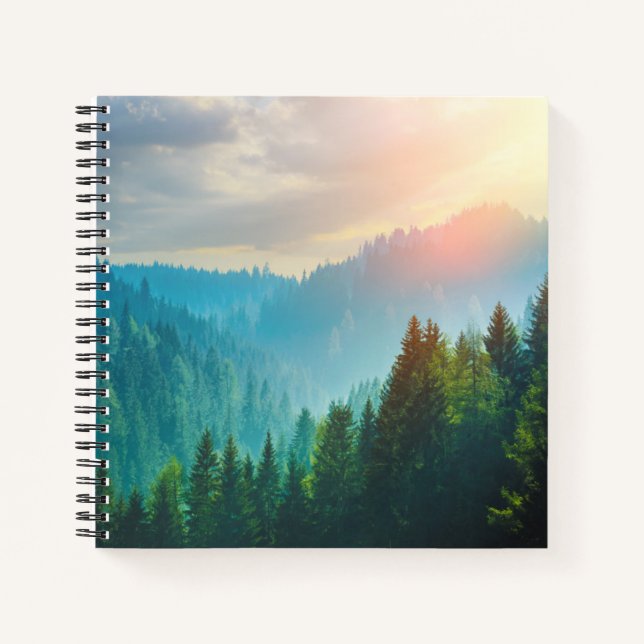 Cuaderno Bosque de pinos en los Dolomitas, Italia (Anverso)