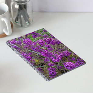 Cuaderno Botánica de Beautyberry Americana Morada