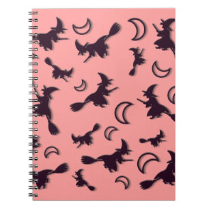 Cuaderno Bruja voladora entre media luna en la noche de Hal