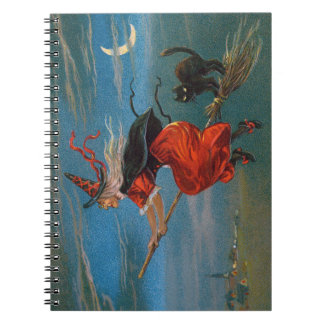 Cuaderno Bruja volando con gato negro en la noche de Hallow