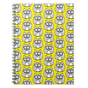 Cuaderno Búhos de dibujos animados divertidos amarillos