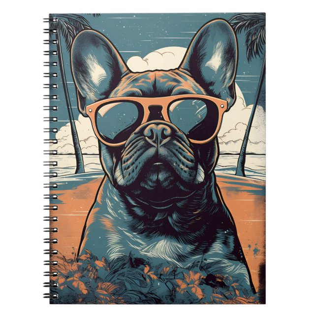 Cuaderno Bulldog francés en una playa tropical al atardecer (Frente)