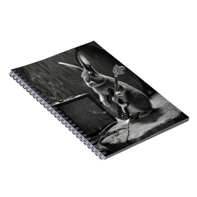 Cuaderno Bunny tocando una guitarra (Lado Derecho)