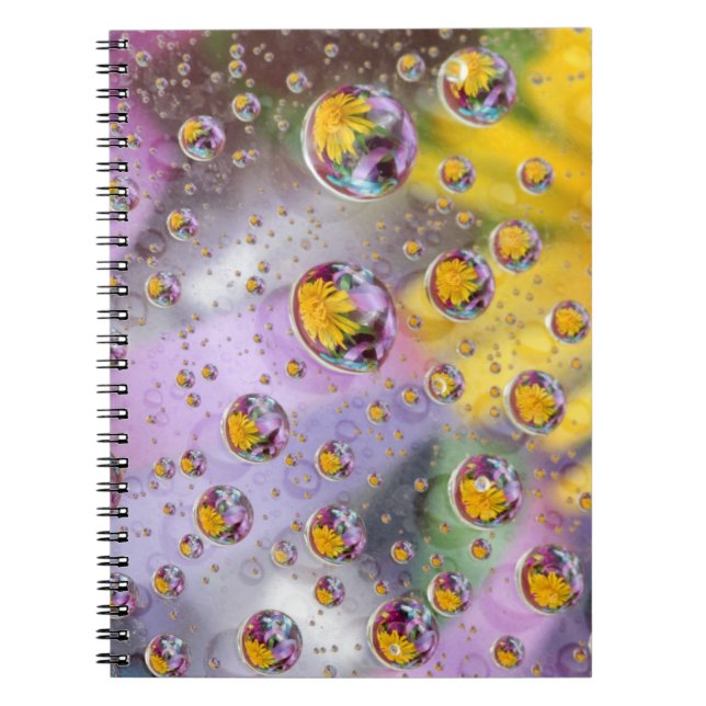 Cuaderno Burbujas abstractas con flores. Crédito como:Nancy (Frente)