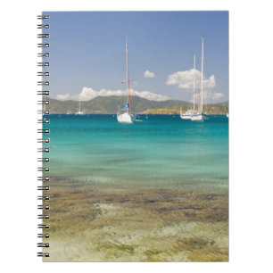 Cuaderno Buzos en la idílica cala de Pirates Bight, Bight,