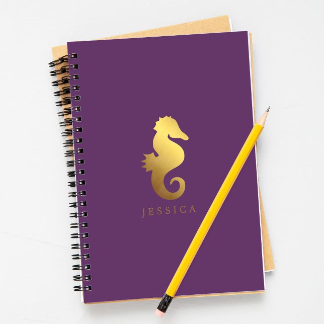 Cuaderno Caballo de mar de Relieve metalizado dorado púrpur (Subido por el creador)