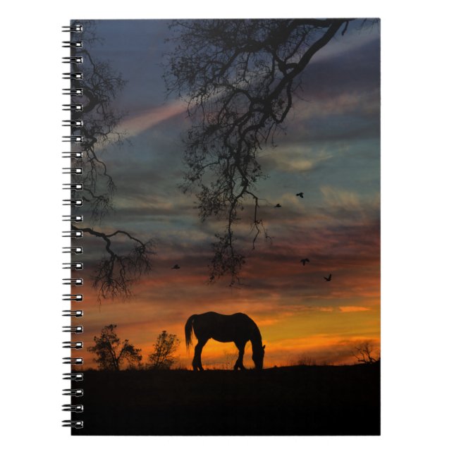 Cuaderno Caballo y naturaleza Maravilla hermosa al atardece (Frente)