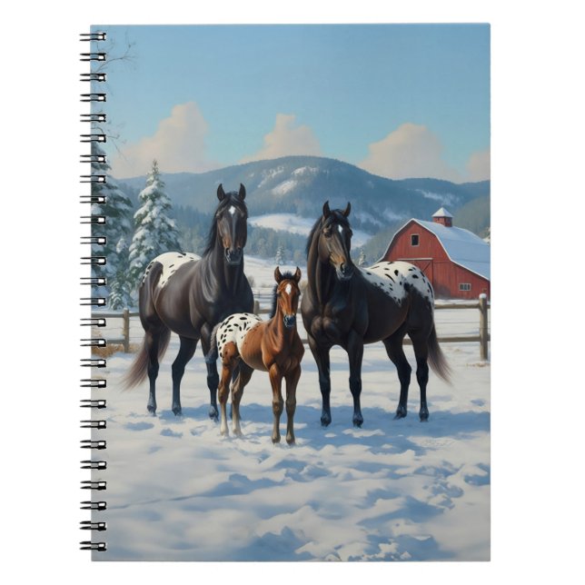 Cuaderno Caballos Appaloosa negros en una granja en inviern (Frente)