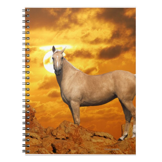 Cuaderno Caballos de la fantasía: Montaña (Frente)