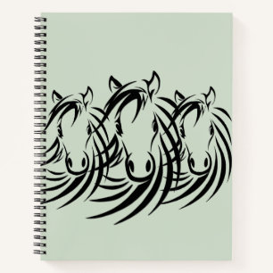 Cuaderno Cabezas de caballo negro sobre verde