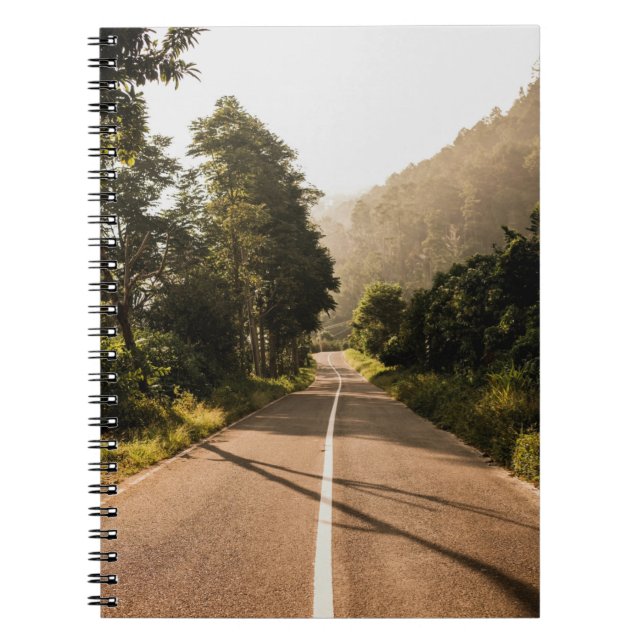 Cuaderno Calle de hormigón gris por la mañana (Frente)