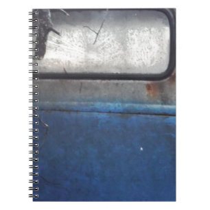 Cuaderno Camión blanco y azul brillante