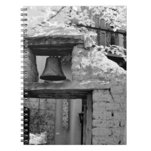 Cuaderno Campana de adobe áspero en entrada, Santa Fe, Nuev