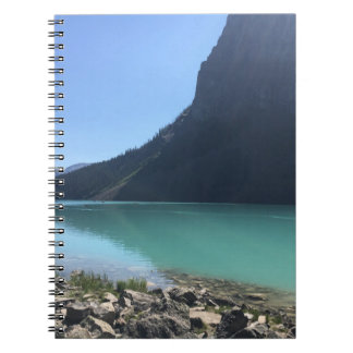 CUADERNO CANOAS MULTICOLORADAS EN EL LAGO