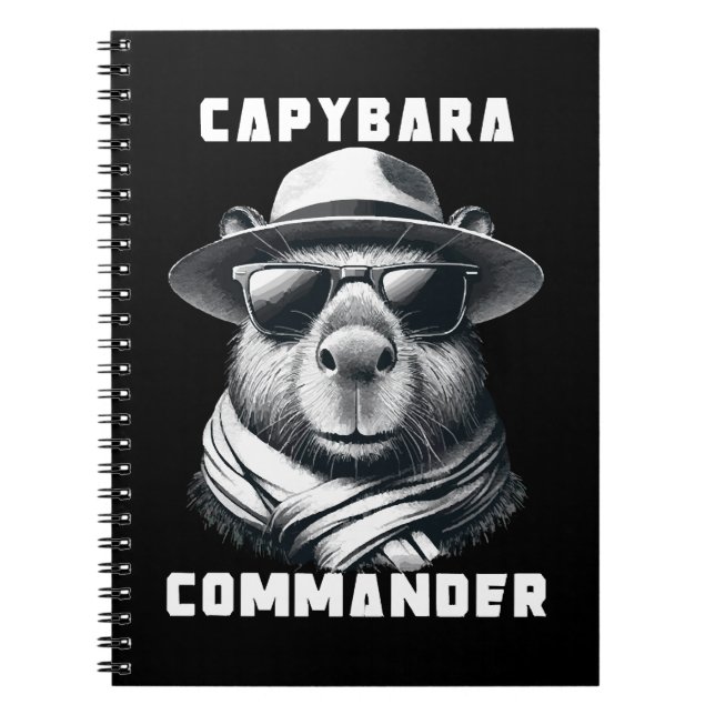 Cuaderno Capibara Con Comandante De La Capa De Las Gafas De (Frente)