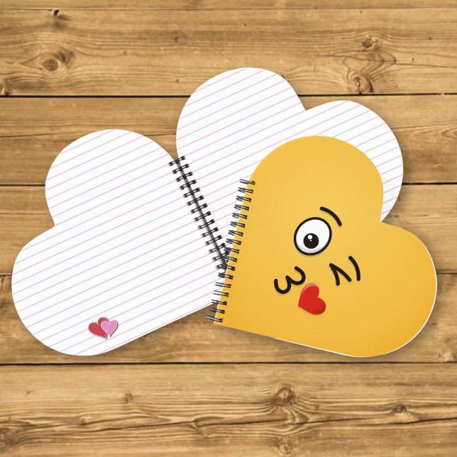 Cuaderno Cara lanzando un beso (Subido por el creador)