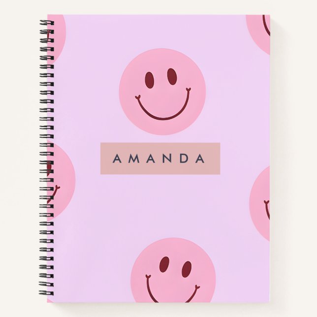 Cuaderno Cara Sonriente Personalizada de Pastel Lavanda y R (Anverso)