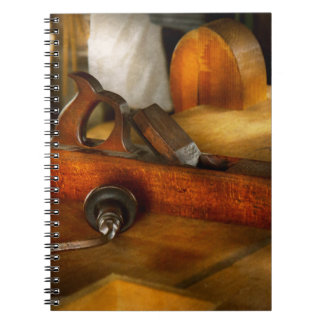 Cuaderno Carpintero - La humilde cepilladora de taller