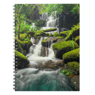 Cuaderno Cascada en la selva   Montaña Phu Tub Berk