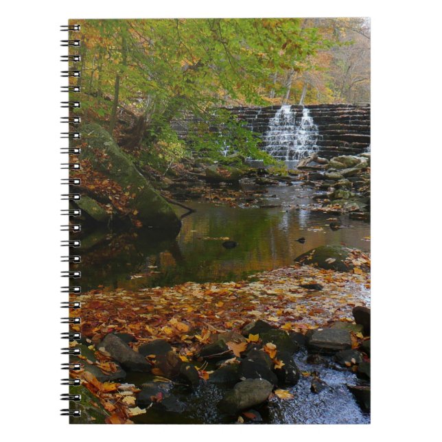 Cuaderno Cascada otoño y naturaleza de Creek Pennsylvania (Frente)