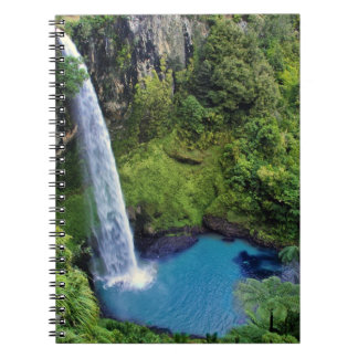 Cuaderno Cataratas de velo de novias, NZ