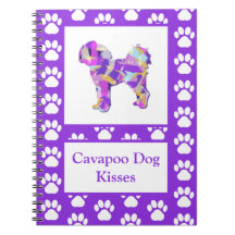 Cavapoo besa a un perro dulce silueta PPY&B