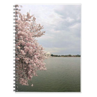 Cuaderno Cherry Blossoms at the Tidal Basin
