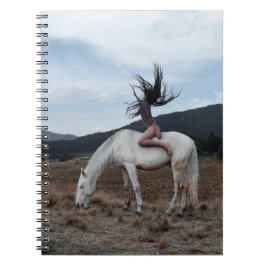 Cuaderno Chica en caballo