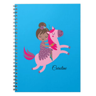 Cuaderno Chica haitiana de brunette en una unicornio