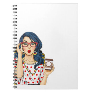 Cuaderno Chica lindo que sostiene la taza de café