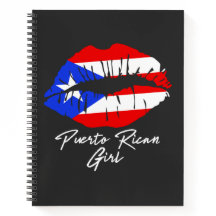Chica puertorriqueña levanta bandera Boricua amor 