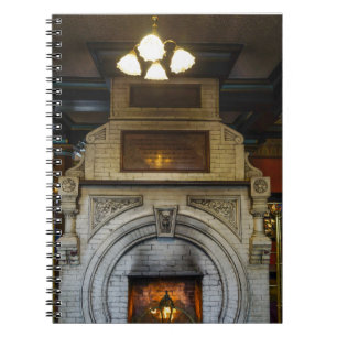 Cuaderno Chimenea creciente del hotel