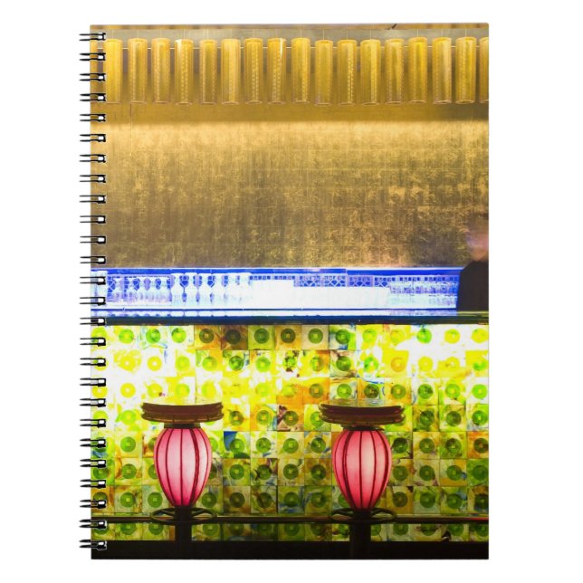 Cuaderno China, Shanghai. Bar en el bar Xin Tian Di 2 (Frente)