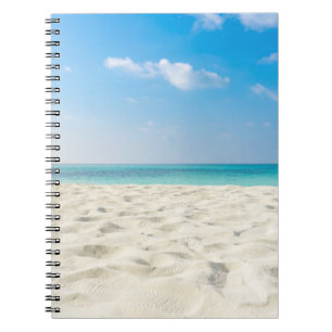 Cuaderno Cielo tropical del arena de mar de la playa y día