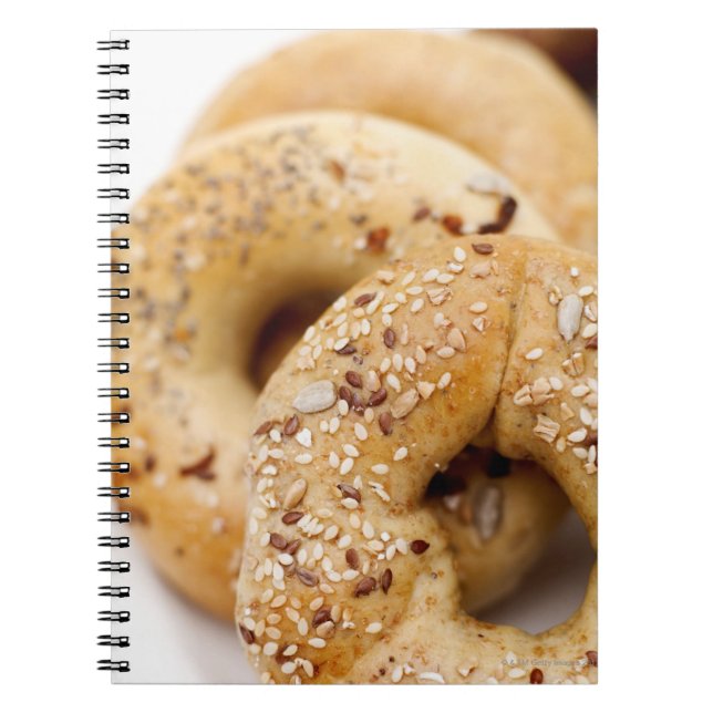 Cuaderno Cierre de varios bagels en un plato (Frente)