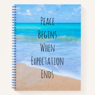 Cuaderno Cita inspiradora con escena de playa tropical