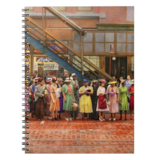 Cuaderno Ciudad - Chicago - Esperando un tranvía 1940