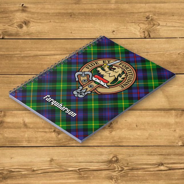 Cuaderno Clan Farquharson Escudo sobre Tartán (Subido por el creador)