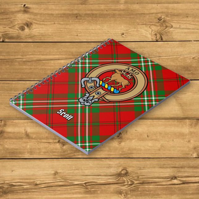 Cuaderno Clan Scott Escudo sobre Red Tartán (Subido por el creador)