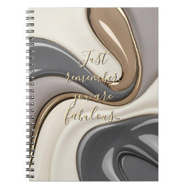 Cuaderno clásico con diseño gráfico elegante